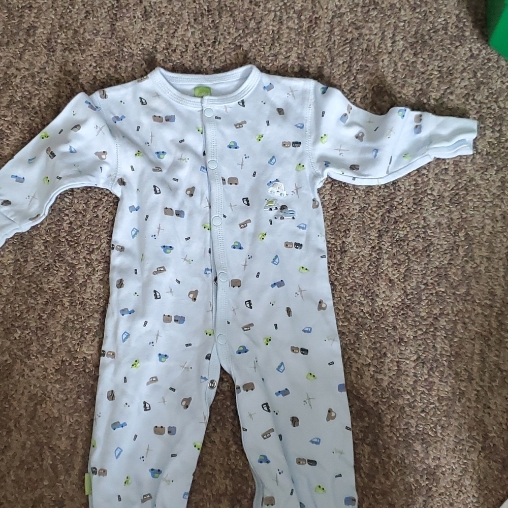 Kushies onesie size 3 to 6 month's